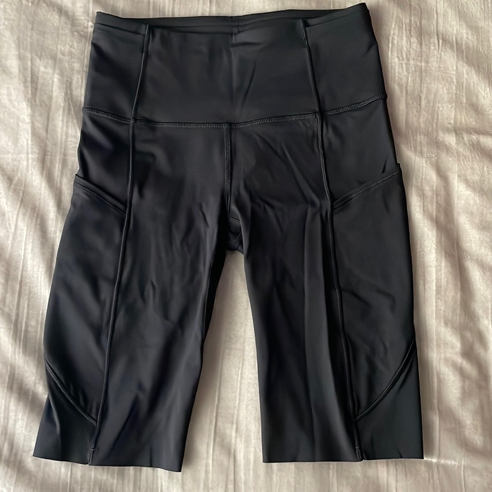 Black fast and free short from lululemon. Worn once!